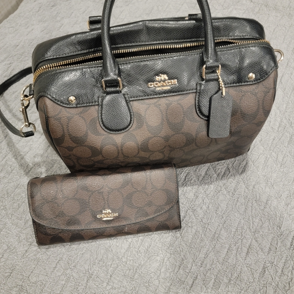 Coach purse with matching wallet